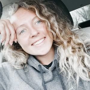 Meet your Posher, Delaney